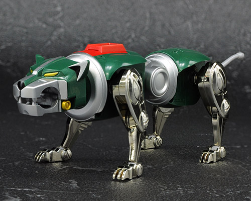Green lion type robot to board the "cassiterite Hiroshi".